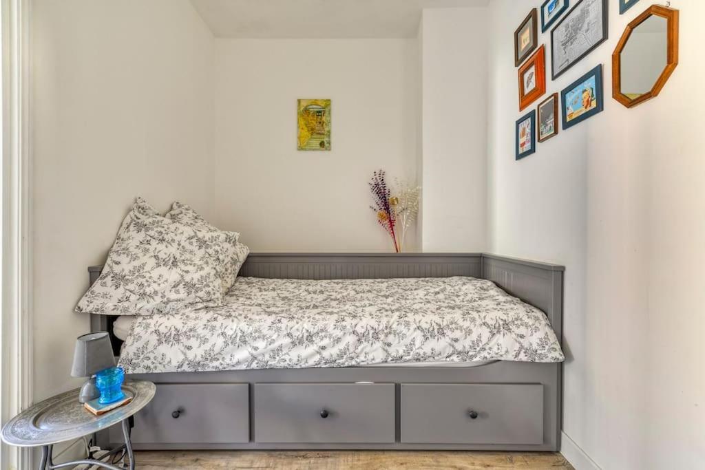 La Calade Bed & Breakfast Montouliers Bagian luar foto