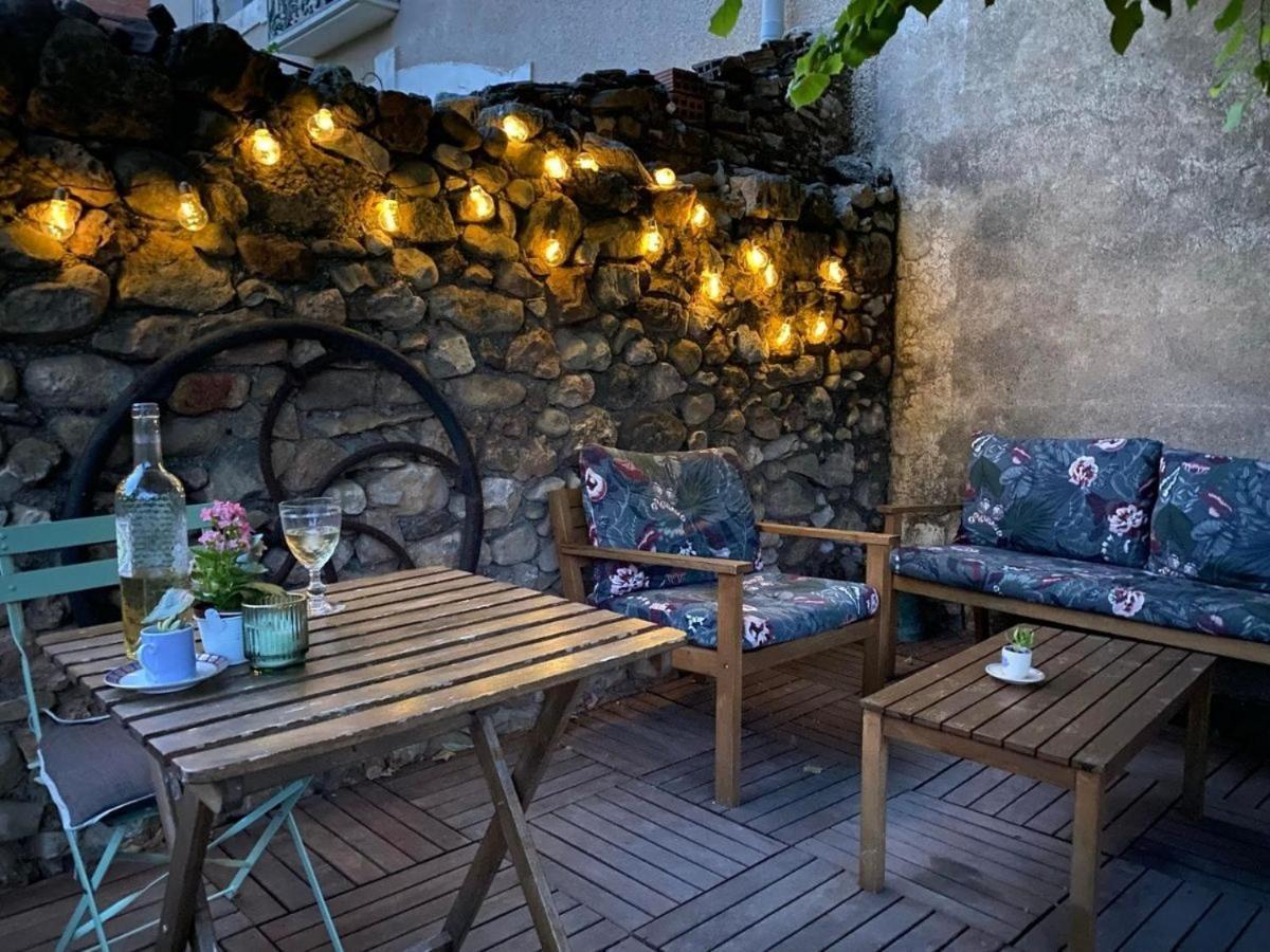 La Calade Bed & Breakfast Montouliers Bagian luar foto